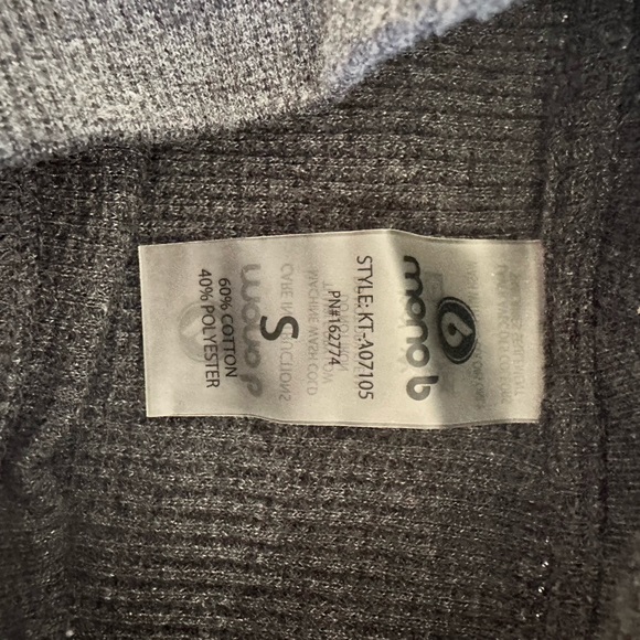 Mono b woman’s grey mock neck  tunic , size S - Picture 5 of 5